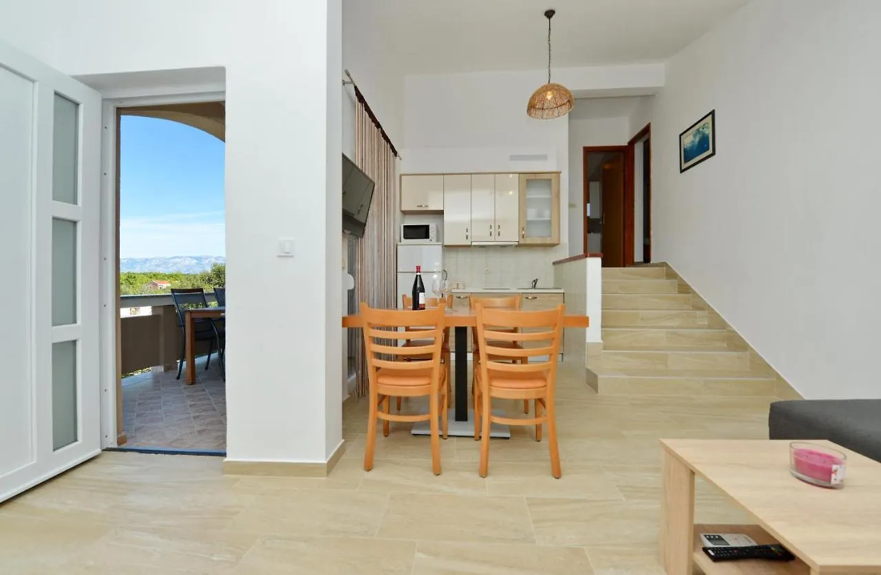 Croliday Apartment Nin Ivica Vrsi