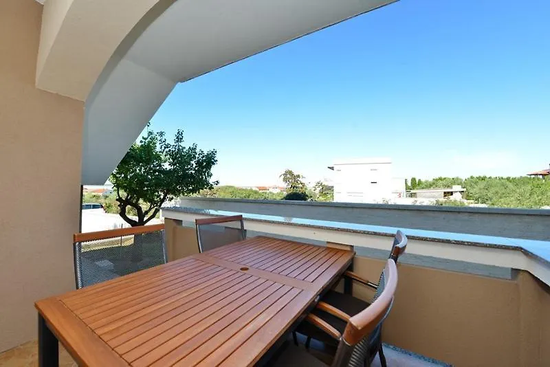 Croliday Apartment Nin Ivica Vrsi Κροατία