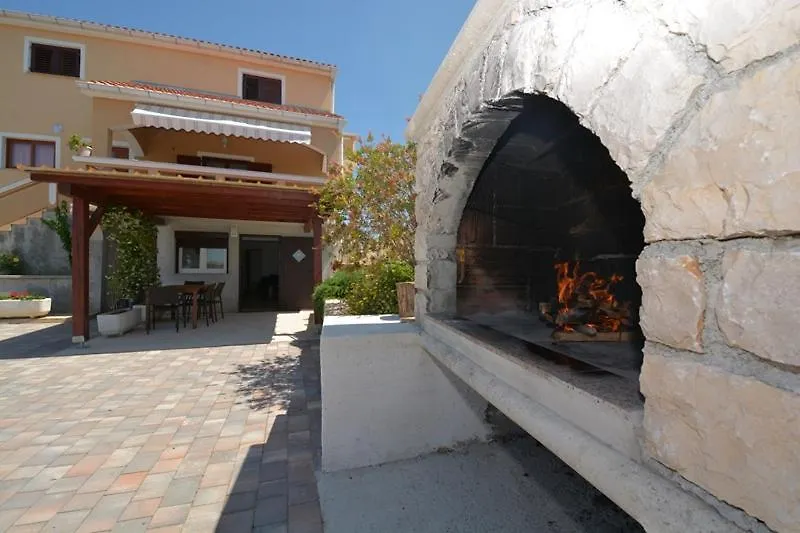 Croliday Apartment Nin Ivica Vrsi 0*,