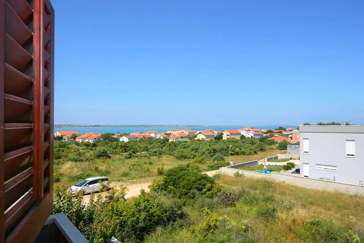 Croliday Apartment Nin Ivica Vrsi