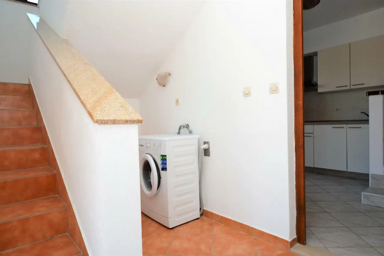 Croliday Apartment Nin Ivica Vrsi