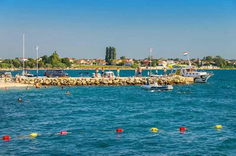 Croliday Apartment Nin Ivica Vrsi