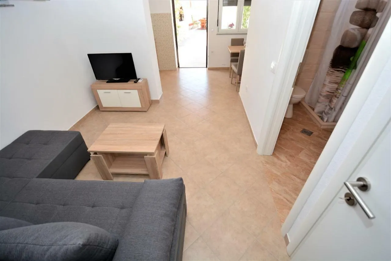 Croliday Apartment Nin Ivica Vrsi