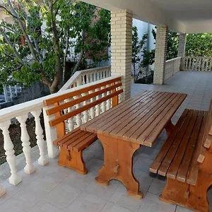 Apartman Kod Stipe, Vrsi